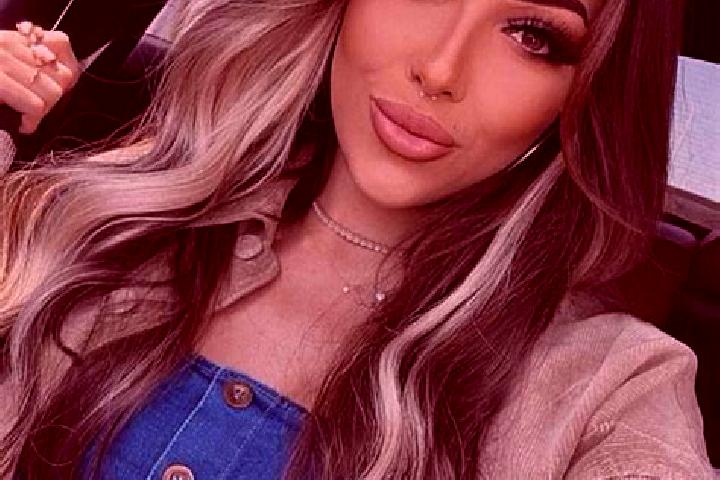Kinsley, 35, a dark blonde brown-eyed middle eastern companion based in Sulov-Hradna. Offering Roleplay, 69, Massage, Fetish, GFE. Available for incall and o...