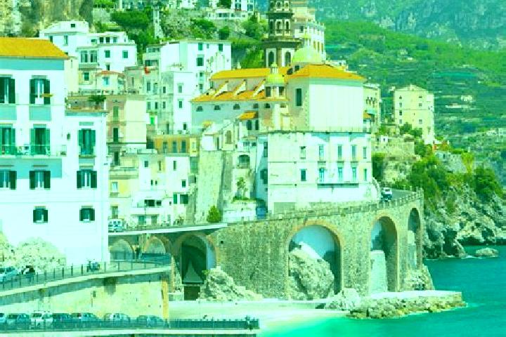 Kinsley, 35 — Escort in Saint-Denis, Italy