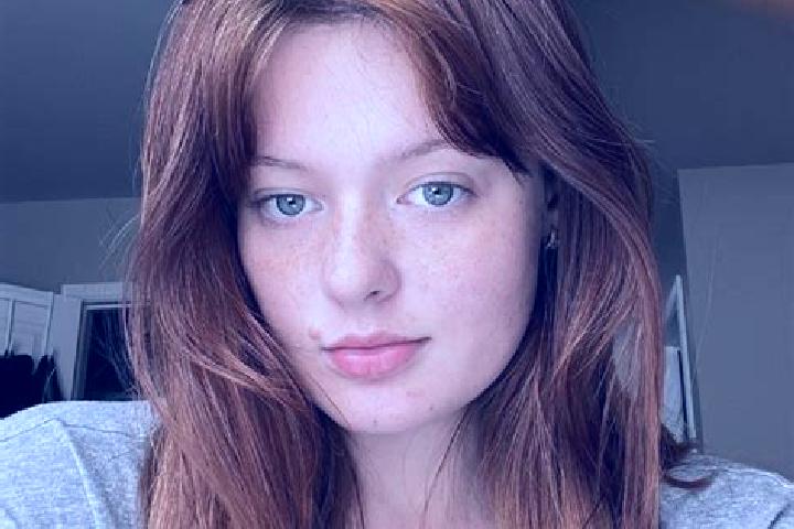 Kinsley, 36, a auburn brown-eyed european companion based in Vallabh Vidyanagar. Offering GFE, Striptease, A-Level. Available for incall and outcall, day and...