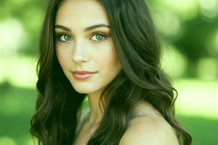 Kinsley, 36, a brunette hazel-eyed mediterranean companion based in Sanmihaiu German. Offering Party Girl, Massage, GFE, Overnight. Available for incall and ...