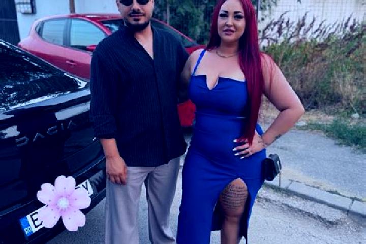 Kinsley, 36 — Escort in Stoilesti, Romania