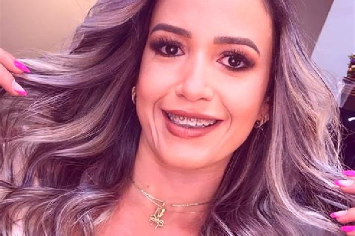 Kinsley, 37 — Escort in Paula Freitas, Brazil