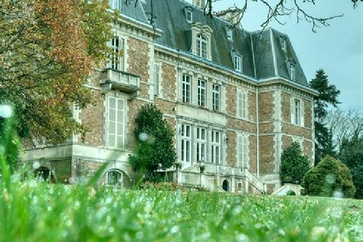 Kinsley, 38 — Escort in Guigneville-sur-Essonne, France
