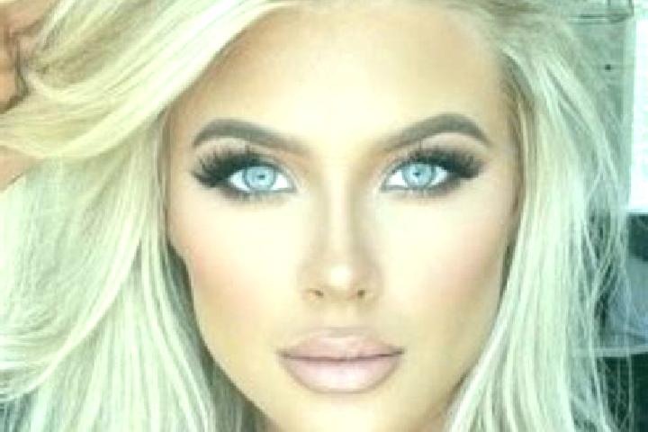 Kinsley, 39, a platinum blonde green-eyed ebony companion based in Okakarara. Offering Massage, Overnight, Striptease. Available for incall and outcall, over...