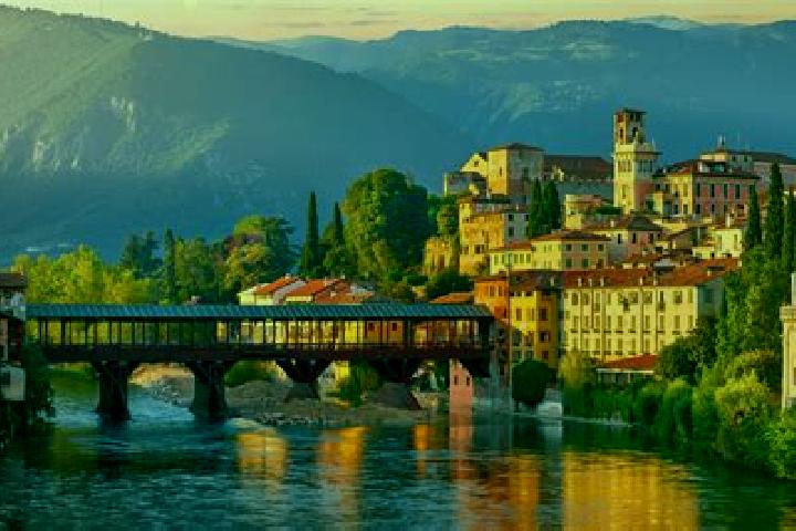 Kinsley, 39 — Escort in Borso del Grappa, Italy