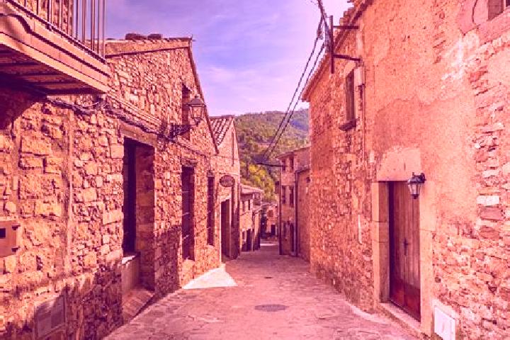 Kinsley, 39 — Escort in Rajadell, Spain
