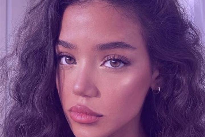 Layla, 20, a black brown-eyed european companion based in Toussus-le-Noble. Offering GFE, Overnight, Fetish. Available for incall and outcall, overnight book...