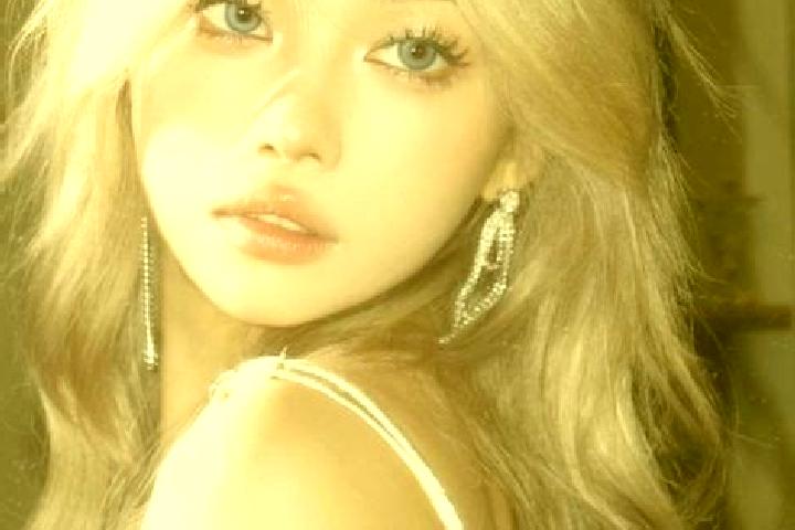 Layla, 20, a dark blonde blue-eyed asian companion based in Shunzhou. Offering Duos, BDSM, Erotic Massage, Dinner Date. Available for incall and outcall, day...