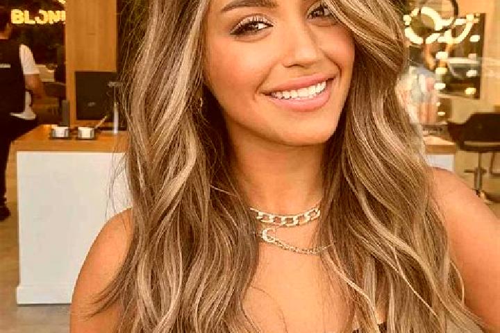 Layla, 20, a dark blonde grey-eyed indian companion based in Sissy. Offering Party Girl, 69, Massage, Couples. Available for incall and outcall, day and even...