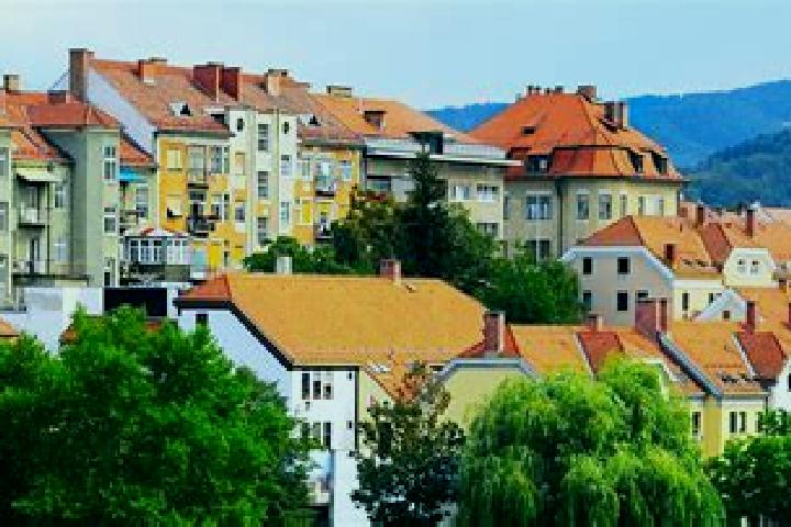 Layla, 20 — Escort in Dornberk, Slovenia