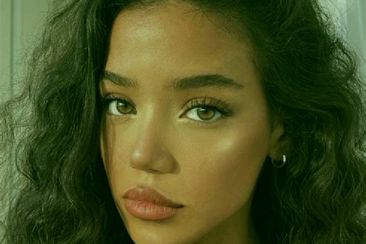 Layla, 21, a black brown-eyed mediterranean companion based in Valfabbrica. Offering Girlfriend Experience, OWO, Party Girl, 69, Dinner Date. Available for i...