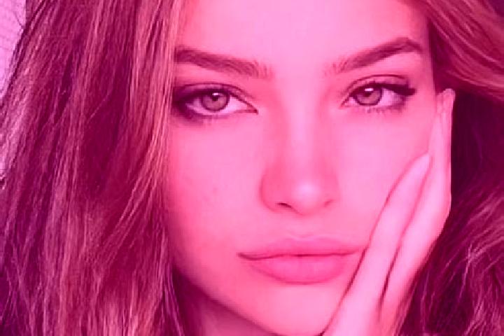 Layla, 21, a chestnut hazel-eyed european companion based in Ways. Offering Party Girl, Striptease, Duos, Deep French Kissing, A-Level. Available for incall ...