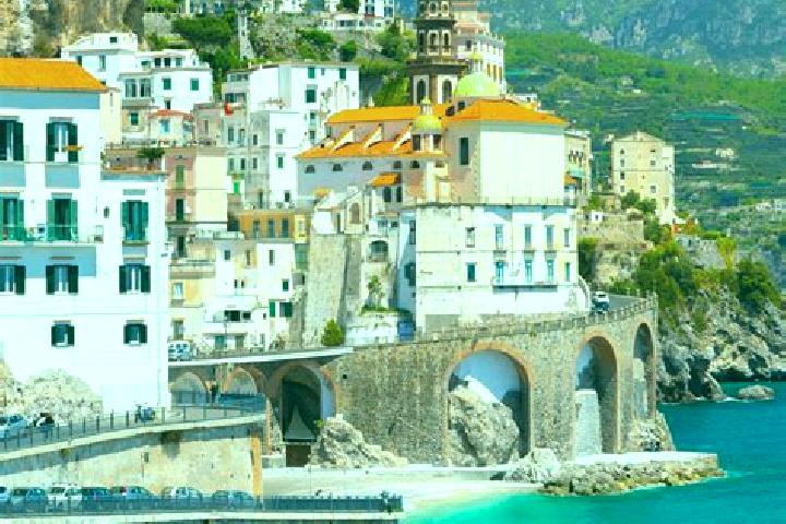 Layla, 21 — Escort in Torpe, Italy