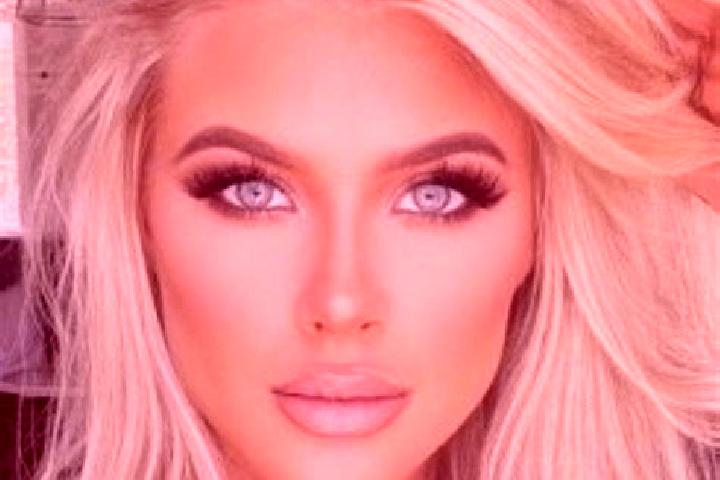 Layla, 22, a platinum blonde hazel-eyed middle eastern companion based in Bo ston Shahri. Offering Massage, Party Girl, Fetish, Erotic Massage, 69. Available...