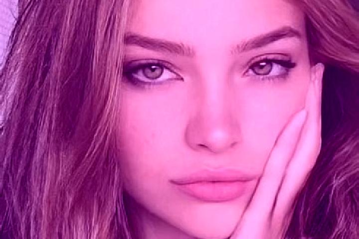Layla, 23, a blonde brown-eyed caucasian companion based in Ligerz. Offering Dinner Date, Striptease, OWO, Prostate Massage. Available for incall and outcall...