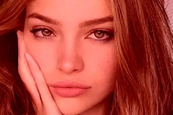 Layla, 23, a blonde brown-eyed european companion based in Apa. Offering GFE, Domination, BDSM. Available for incall and outcall, overnight bookings available.