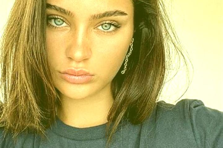 Layla, 24, a brunette dark-eyed mixed companion based in Asparuhovo. Offering OWO, A-Level, Couples, Erotic Massage. Available for incall and outcall, overni...