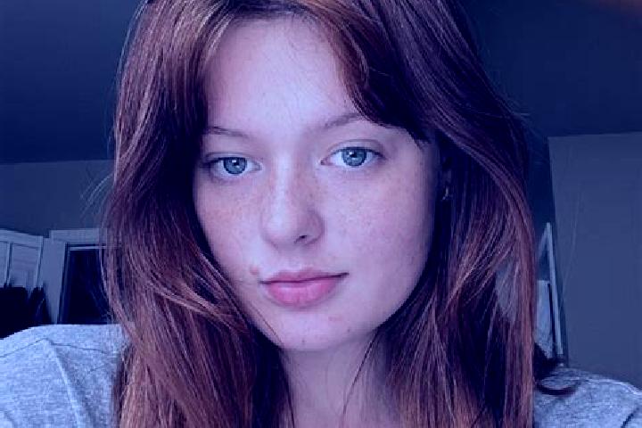 Layla, 24, a red grey-eyed european companion based in Sumeng. Offering Deep French Kissing, Massage, Prostate Massage, CIM. Available for incall and outcall...