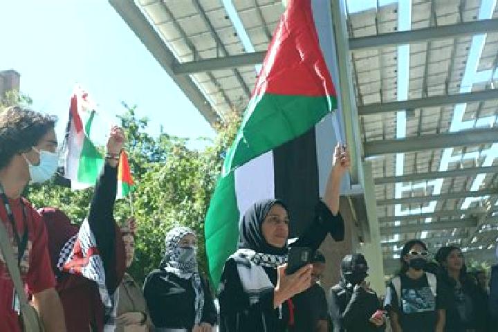 Layla, 24 — Escort in Az Zababidah, Palestine