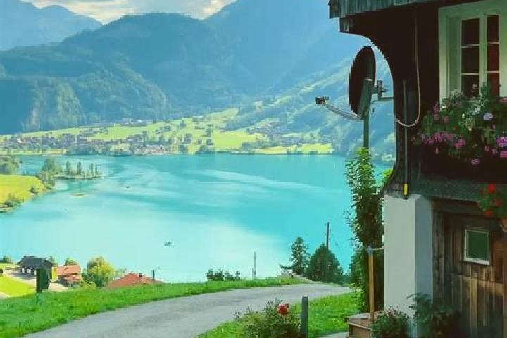 Layla, 25 — Escort in Mammern, Switzerland