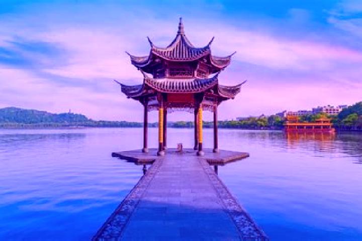 Layla, 25 — Escort in Qili, China