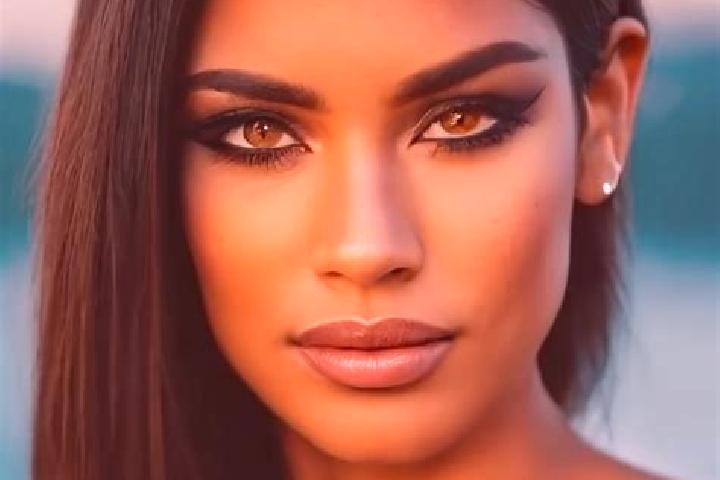 Layla, 26, a black dark-eyed latina companion based in Mudersbach. Offering Massage, Roleplay, Domination, Travel Companion. Available for incall and outcall...