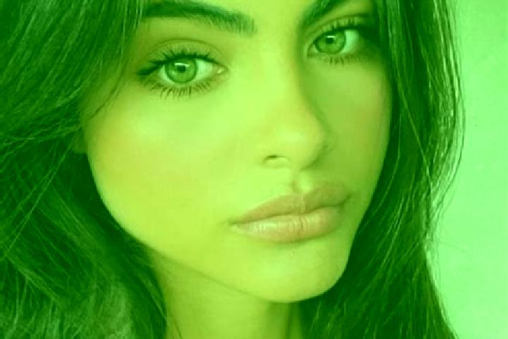 Layla, 27, a brunette green-eyed latina companion based in Tixmehuac. Offering Tantra, Massage, CIM. Available for incall and outcall, day and evening dates.
