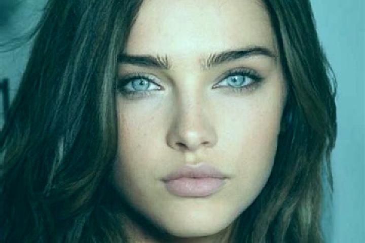Layla, 27, a brunette green-eyed mixed companion based in Norman s Cove-Long Cove. Offering 69, Roleplay, BDSM, Party Girl. Available for incall and outcall,...