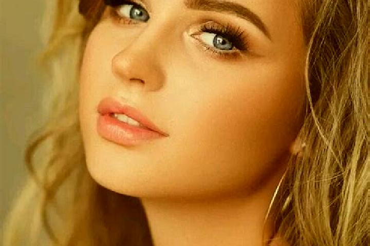 Layla, 27, a dark blonde blue-eyed slavic companion based in Gaoqiaolou. Offering CIM, Couples, Girlfriend Experience, Overnight. Available for incall and ou...