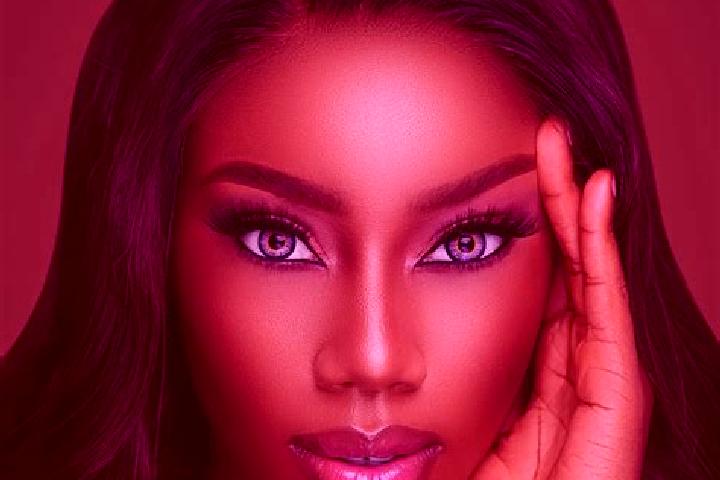 Layla, 28, a auburn blue-eyed ebony companion based in Cuijiaji. Offering Domination, Travel Companion, Dinner Date, CIM. Available for incall and outcall, o...