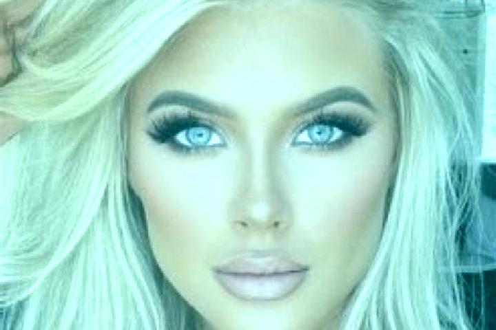 Layla, 28, a platinum blonde amber-eyed mediterranean companion based in Tanjung Lubuk. Offering Overnight, Girlfriend Experience, CIM, BDSM. Available for i...