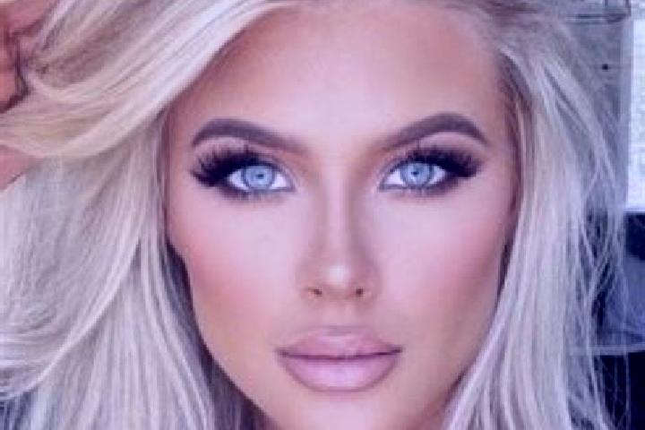 Layla, 28, a platinum blonde hazel-eyed latina companion based in Ornaisons. Offering Domination, GFE, Couples. Available for incall and outcall, day and eve...