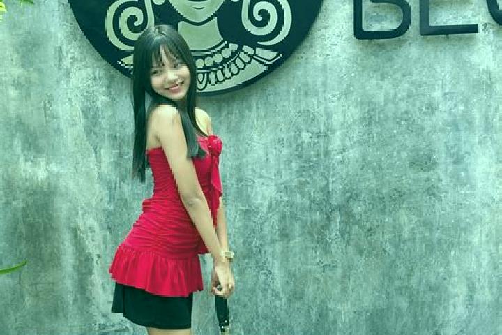 Layla, 28 — Escort in Paw Maing, Myanmar