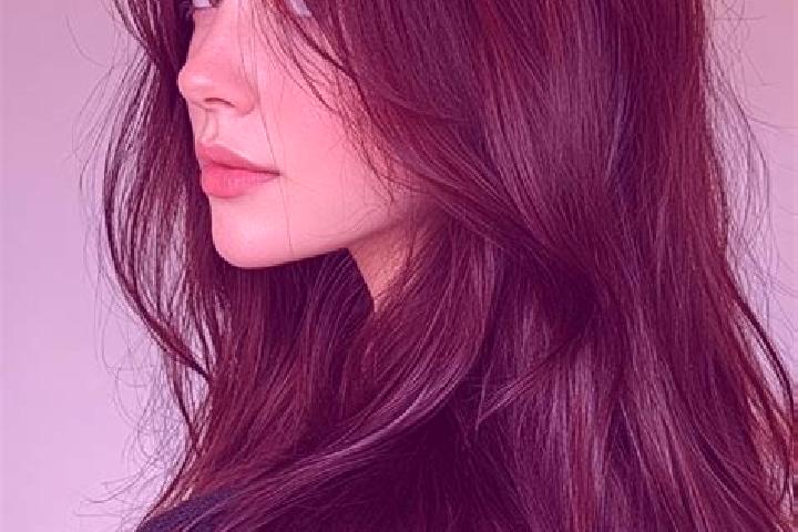 Layla, 29, a auburn brown-eyed asian companion based in Kuran wa Munjan. Offering Domination, Dinner Date, Duos, Girlfriend Experience. Available for incall ...