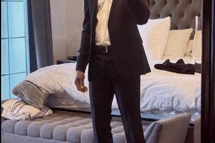 Layla, 29, a black dark-eyed caribbean companion based in Burgsolms. Offering Overnight, Tantra, Dinner Date, GFE, Duos. Available for incall and outcall, ov...