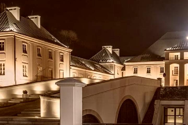 Layla, 29 — Escort in Janow Podlaski, Poland