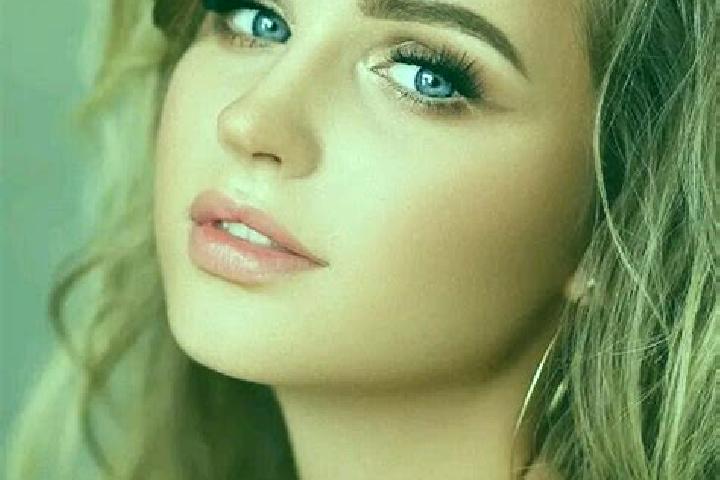 Layla, 30, a dark blonde blue-eyed ebony companion based in Acheres. Offering Party Girl, Striptease, OWO. Available for incall and outcall, overnight bookin...