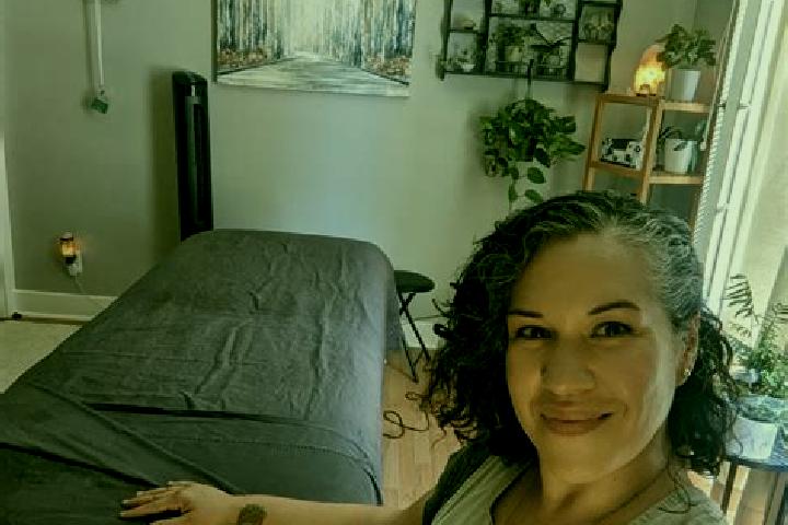 Layla, 31, a black grey-eyed mixed companion based in Rodero. Offering Duos, Travel Companion, GFE, Massage, Fetish. Available for incall and outcall, overni...