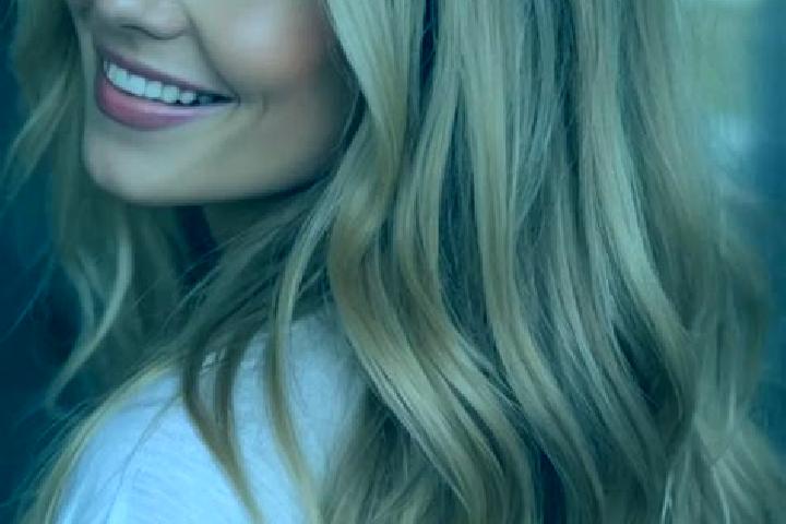 Layla, 32, a blonde hazel-eyed caribbean companion based in Serba. Offering A-Level, Dinner Date, Duos. Available for incall and outcall, day and evening dates.