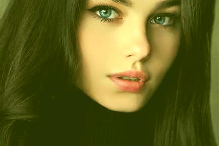 Layla, 32, a brunette dark-eyed slavic companion based in Jun an. Offering 69, A-Level, Erotic Massage. Available for incall and outcall, day and evening dates.