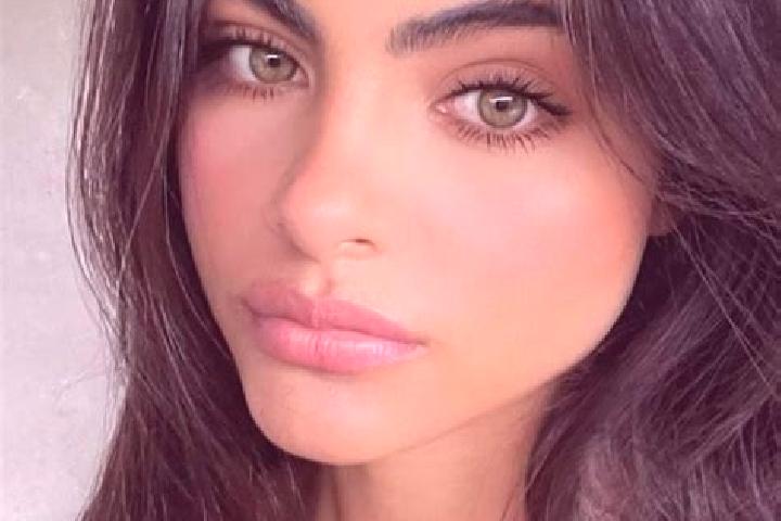 Layla, 32, a brunette green-eyed middle eastern companion based in Gribanovskiy. Offering A-Level, OWO, Tantra. Available for incall and outcall, day and eve...