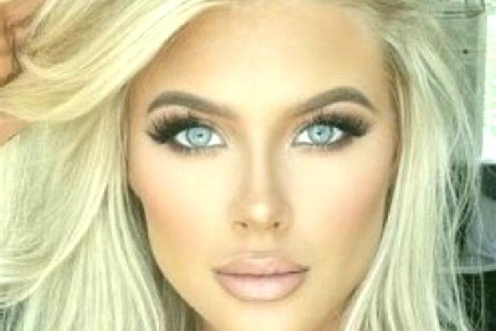 Layla, 32, a platinum blonde blue-eyed asian companion based in Bum Bum. Offering A-Level, Travel Companion, Overnight, Couples. Available for incall and out...