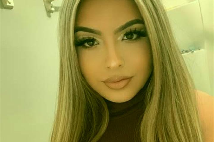 Layla, 33, a blonde amber-eyed latina companion based in Orizabita. Offering Party Girl, Roleplay, Tantra, 69. Available for incall and outcall, day and even...