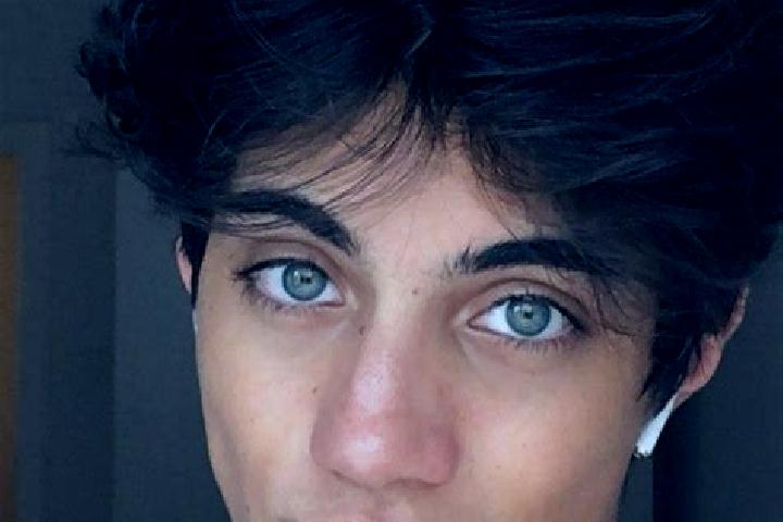 Layla, 33, a chestnut green-eyed caucasian companion based in Dastgerd-e Mehr Avaran. Offering OWO, Fetish, Prostate Massage. Available for incall and outcal...