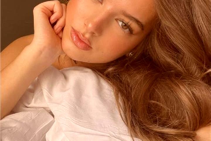 Layla, 33, a chestnut grey-eyed latina companion based in Wathena. Offering Domination, Prostate Massage, Massage, Striptease. Available for incall and outca...