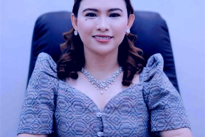 Layla, 33 — Escort in Bacuag, Philippines