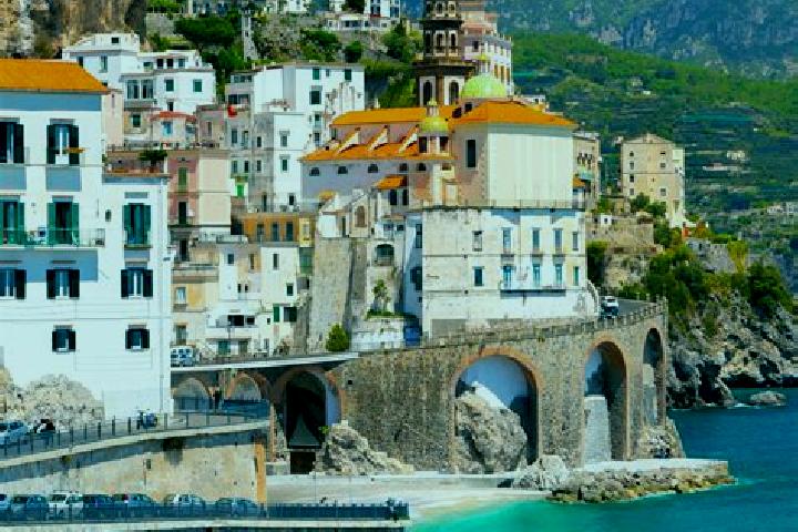 Layla, 33 — Escort in Magnacavallo, Italy
