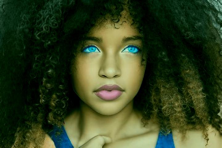 Layla, 34, a black blue-eyed ebony companion based in Muradiye. Offering Overnight, Fetish. Available for incall and outcall, day and evening dates.