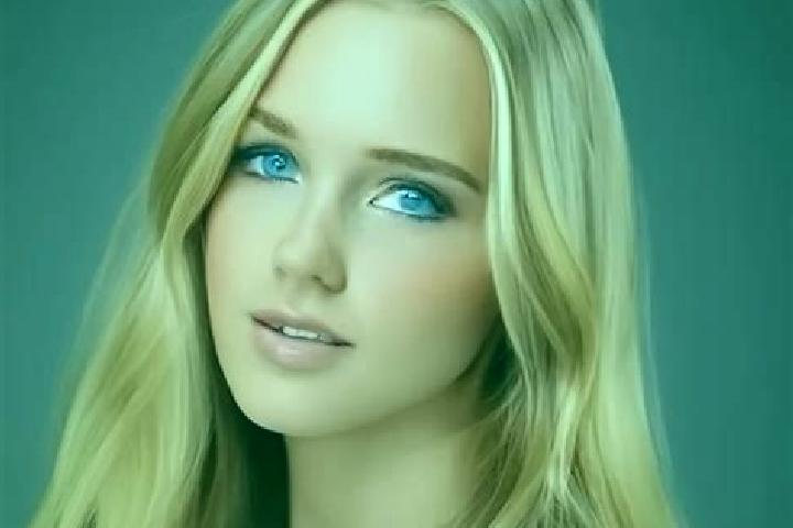 Layla, 34, a blonde amber-eyed mediterranean companion based in Kalianyar Selatan. Offering A-Level, Party Girl. Available for incall and outcall, day and ev...