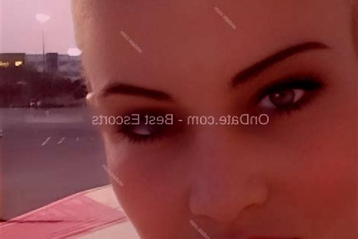 Layla, 34 — Escort in Nanuet, United States